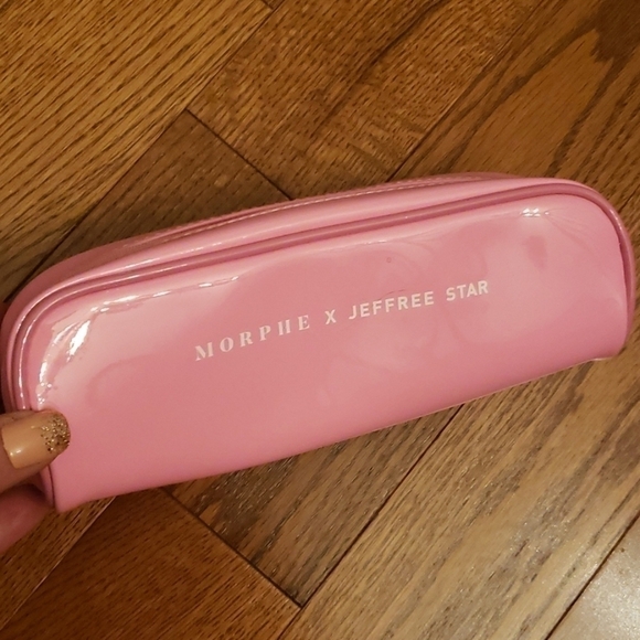 MORPHE×JEFFREE star makeup bag. - Picture 1 of 5